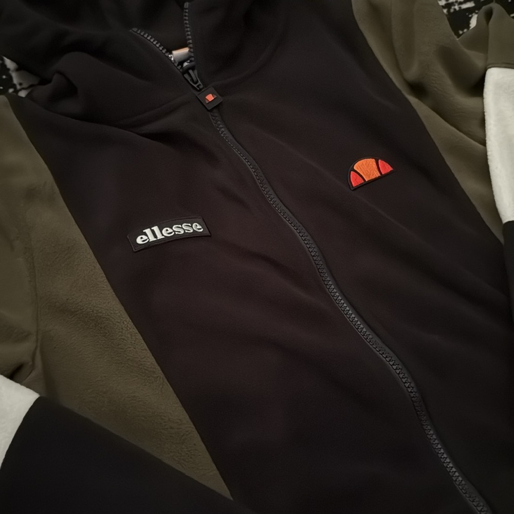 Ellesse jacket men’s medium - Picture 2 of 5